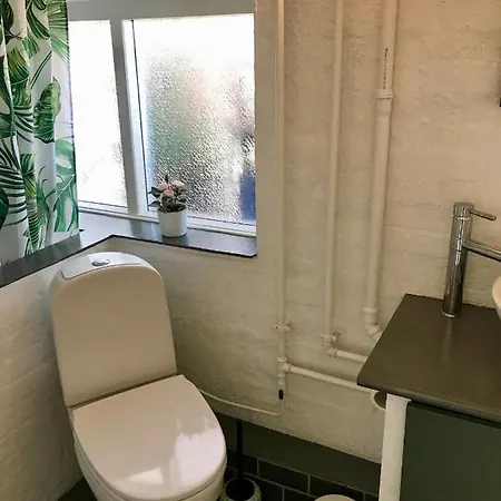 Alloggio in famiglia Big Basement With Privat Bathroom Munkebo
